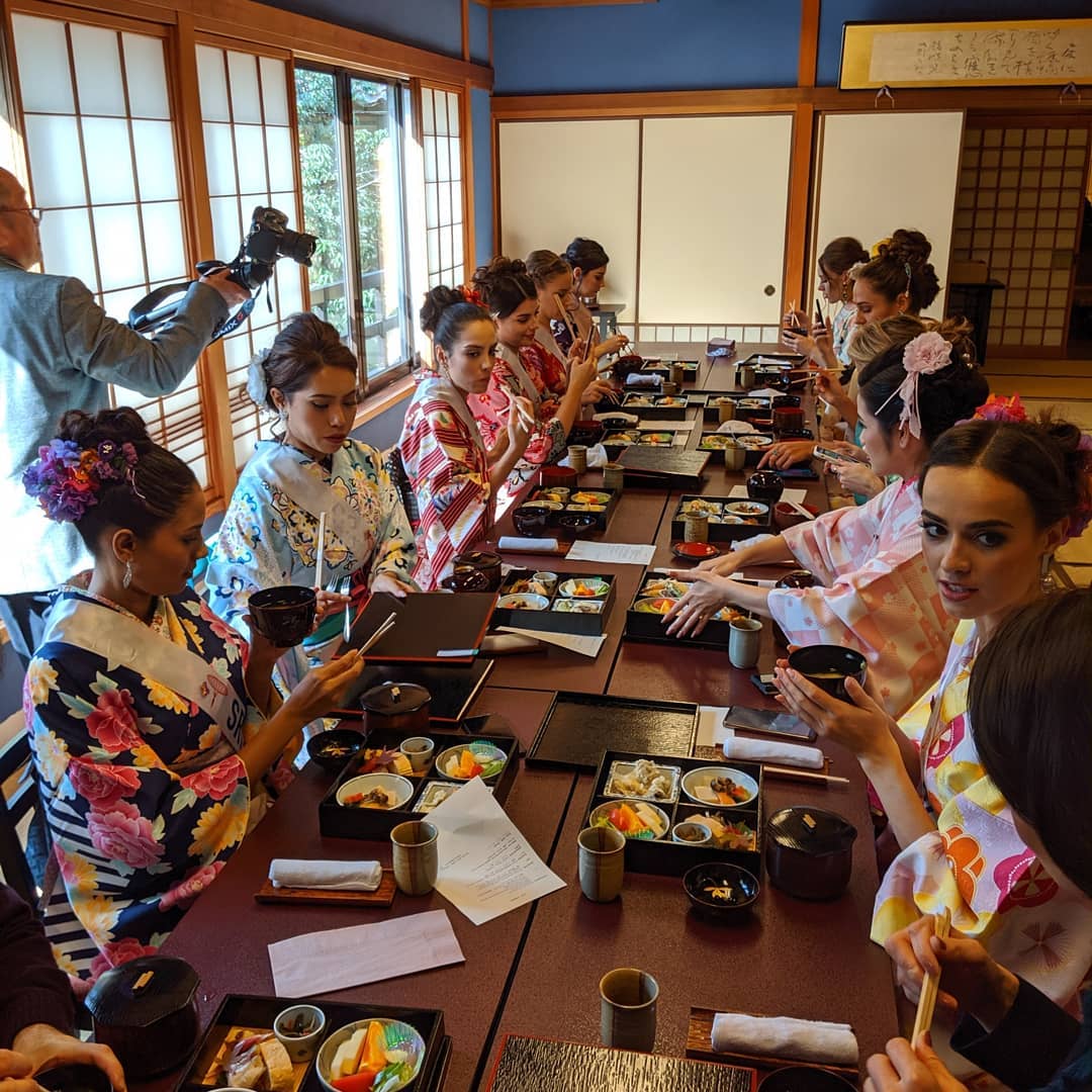 candidatas a miss international 2019 usando tradicional traje tipico japones. - Página 2 Nkzbanpp