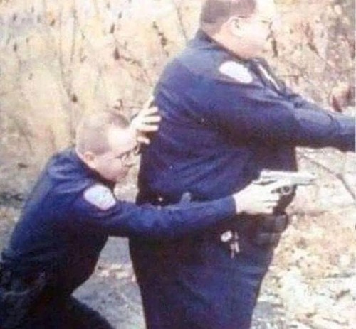 w39anu8l.jpg